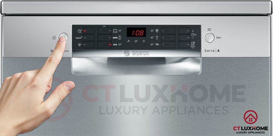 Nút bật nguồn máy rửa chén Bosch.