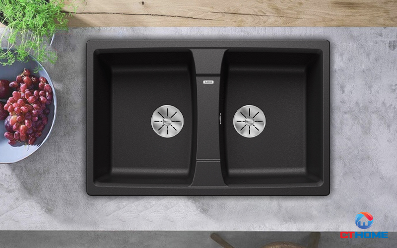 Thiết kế hài hòa các đường viền mang đến không gian thanh lịch cho căn bếp